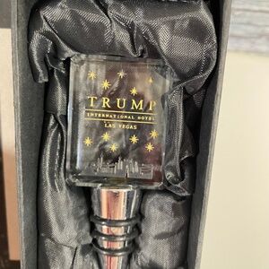 Trump International Hotel Las Vegas Wine Stopper